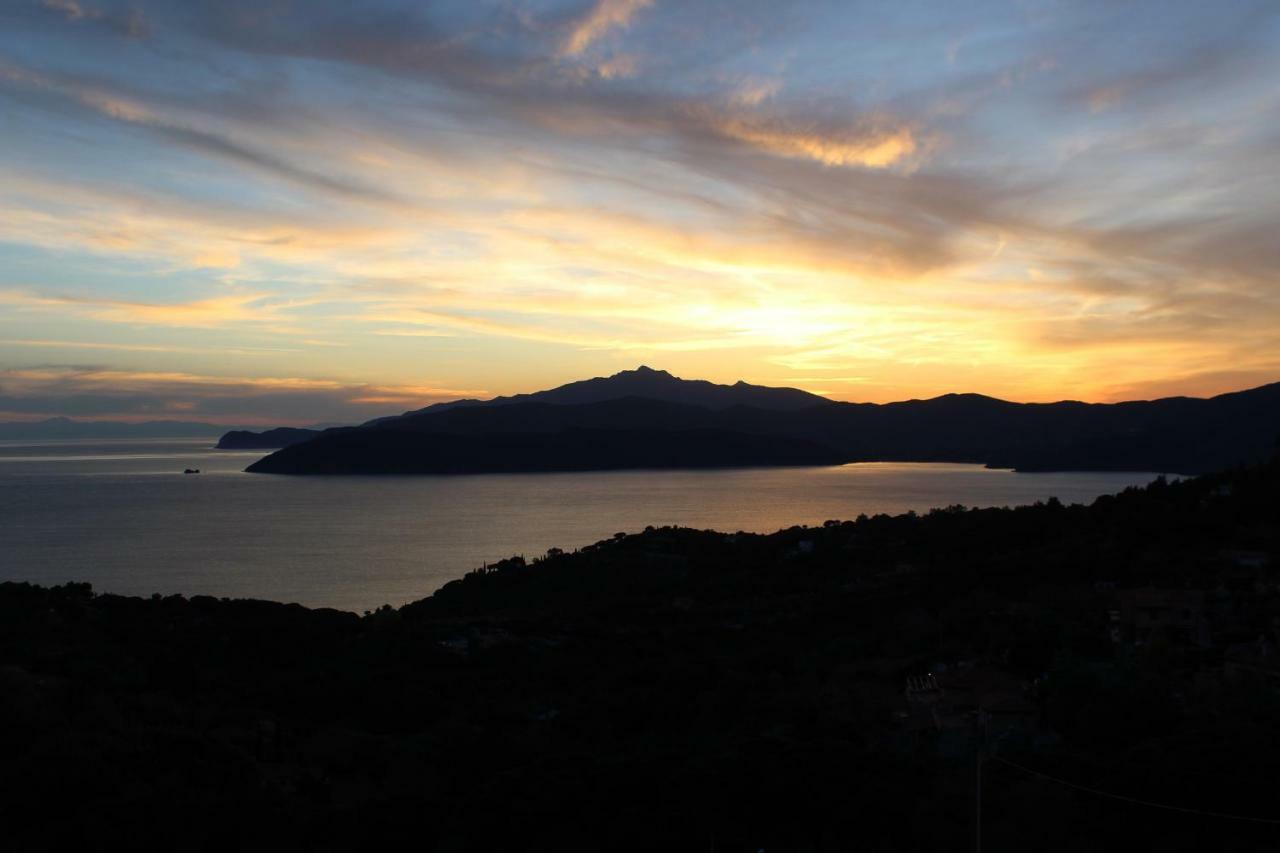 Struttura Turistica Villa Calamita Capoliveri  Exterior foto
